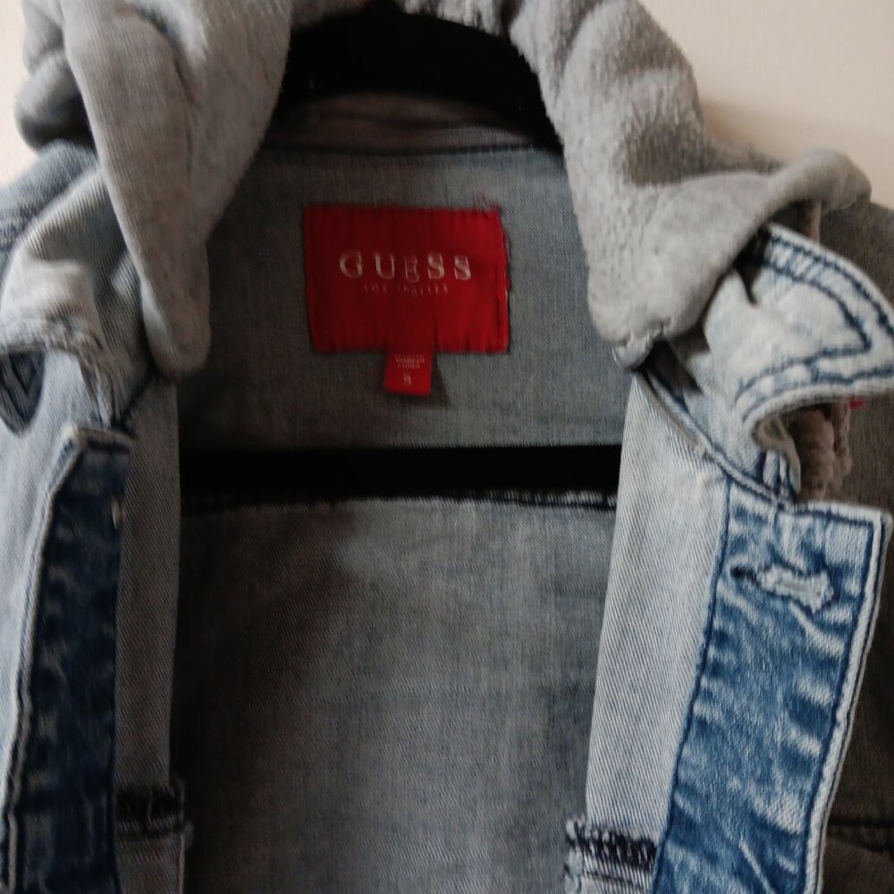 GUESS,SIZE M,BLUE COLOR - Picture 2 of 2